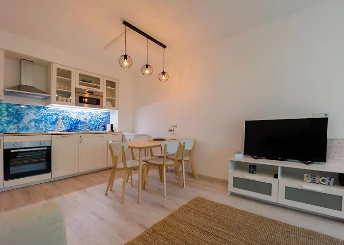 White&blue * Шиофок